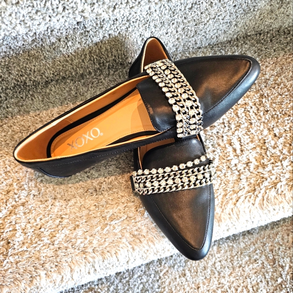 XOXO Black Loafer with Chain Strap 10
